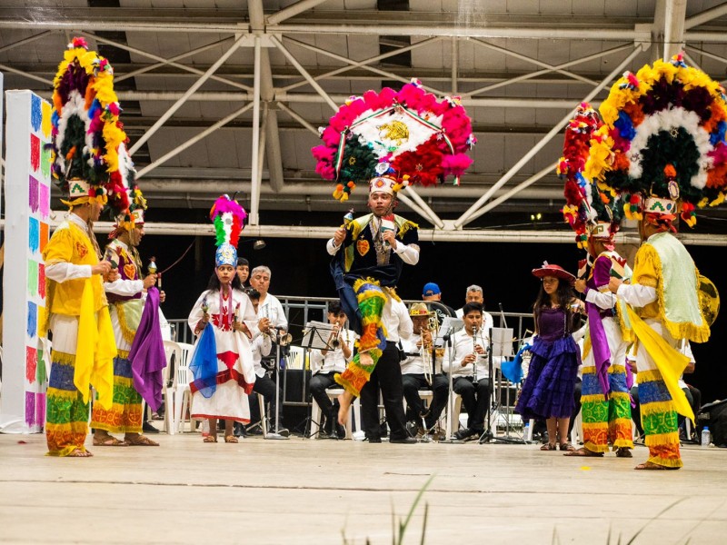 Concluye festival de la Guelaguetza en Poza Rica