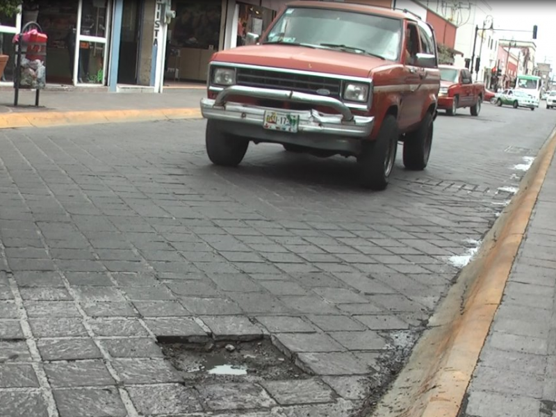 Concreto estampado posible solución en la calle Juárez