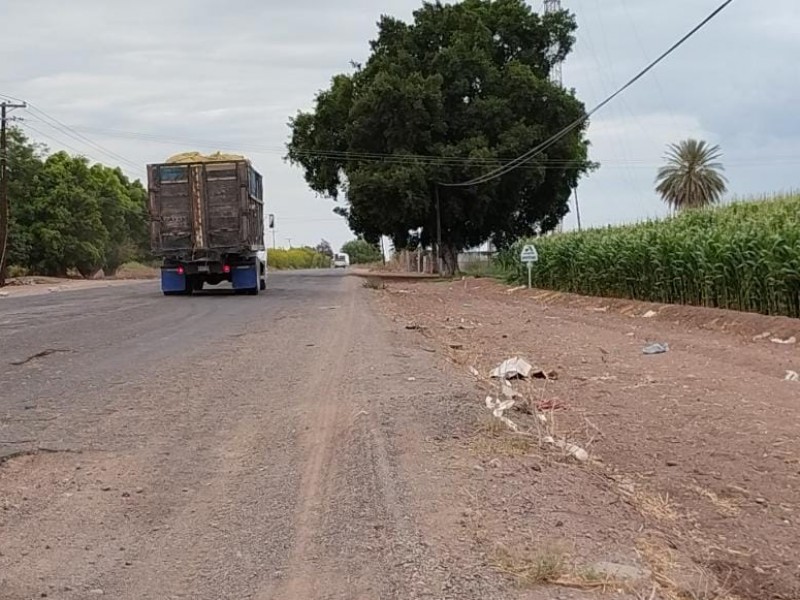 Ya iniciaron las trillas y las calles del valle destrozadas