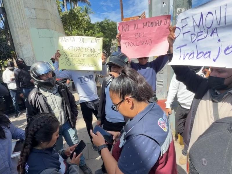 Conductores de Didimotos protestan en Fonapas y exigen reglas claras