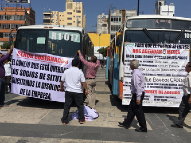 Conejobús al borde de la quiebra