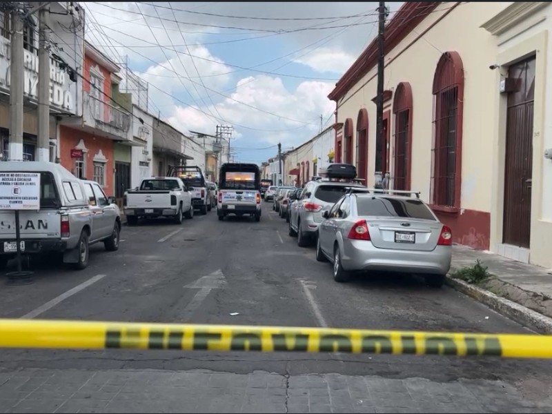 Confirma Fiscalía detención de hombre en presunto punto de venta de drogas