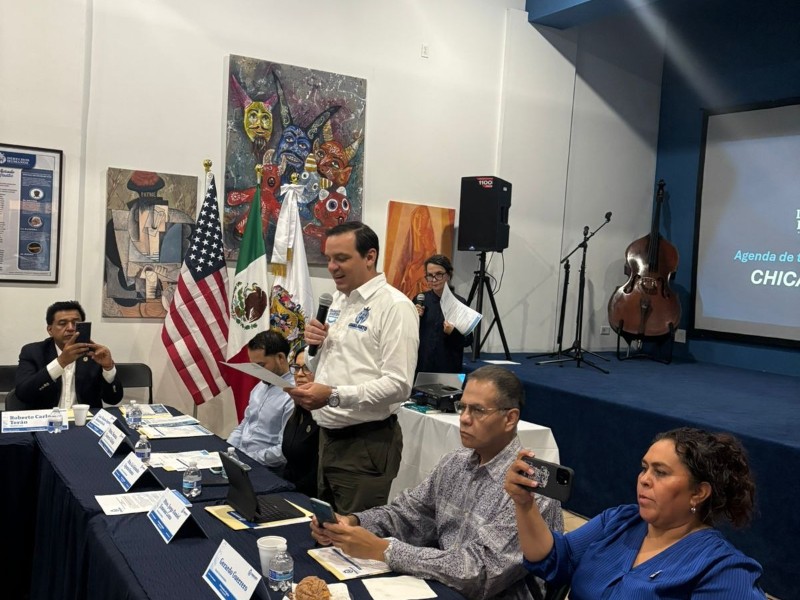 Confirma que migrantes que viven en Chicago analizan regresar al estado