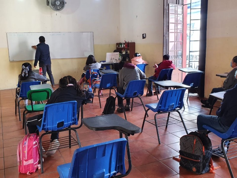 Confirmados 2 casos positivos por COVID19 en escuelas: SEP