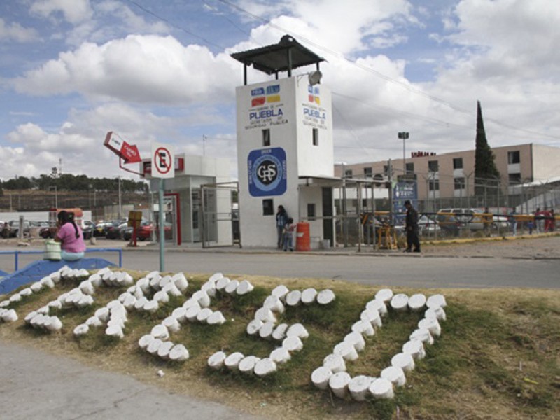 Confirman 99 reos contagiados por COVID-19 en Puebla