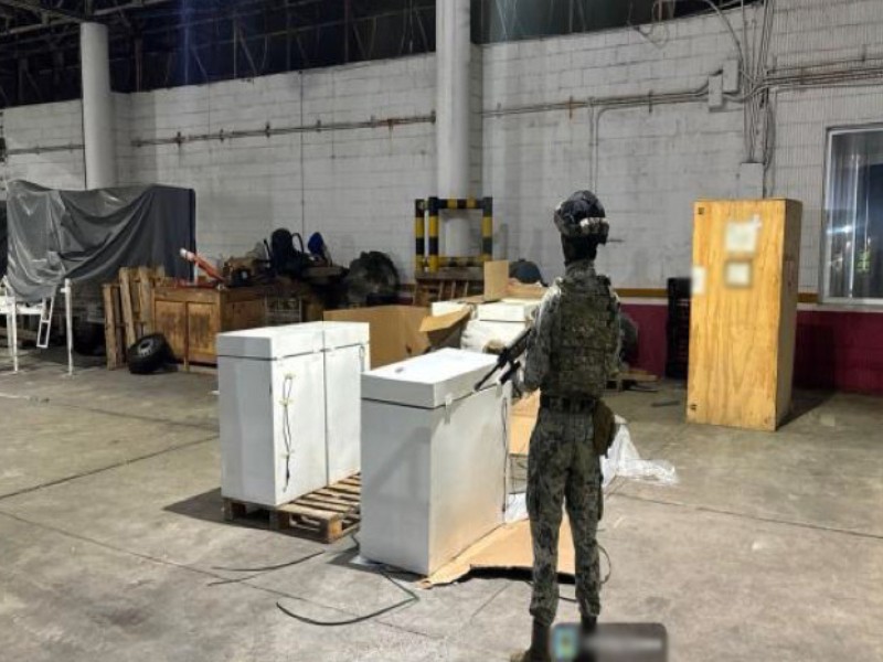 Decomisan droga en congeladores que iban a República Dominicana desde Veracruz