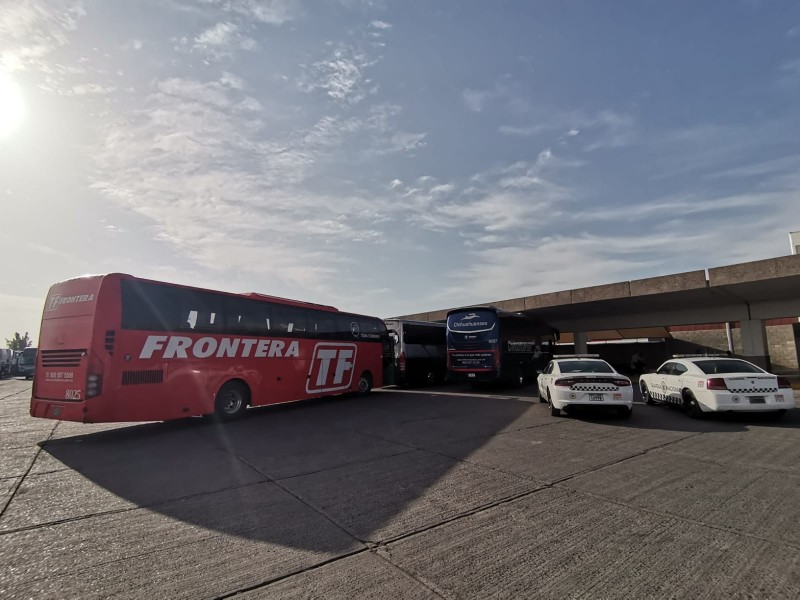 Conflicto entre líneas de autobuses afecta a usuarios en Torreón