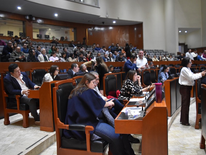 Congreso autoriza deuda de Zapopan por 18 años para alumbrado