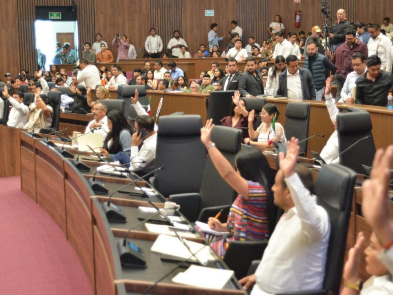 Congreso de Oaxaca aprueba cuatro dictámenes en materia de gobernabilidad