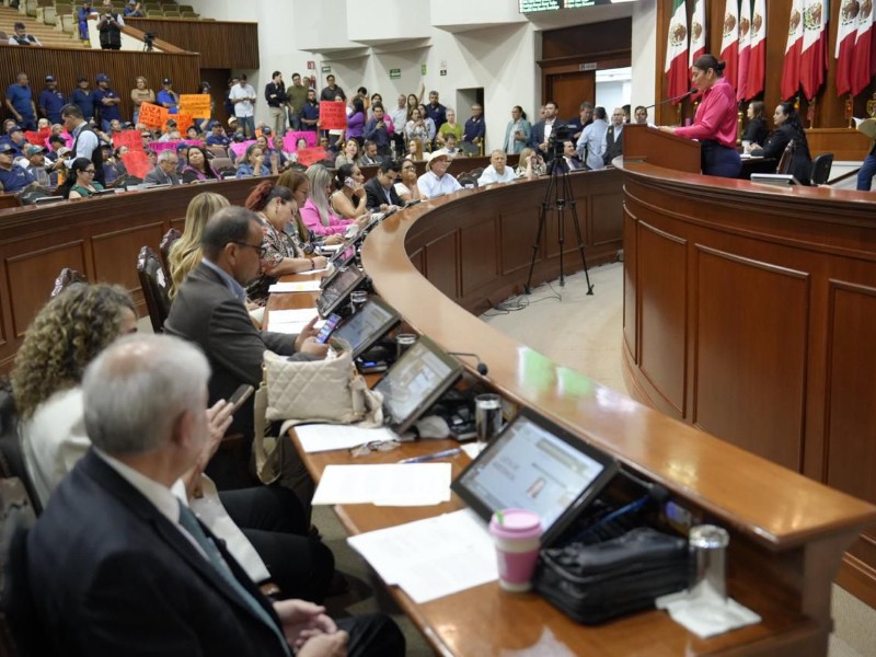 Congreso de Sinaloa da primera lectura a cuatro iniciativas de reformas legales