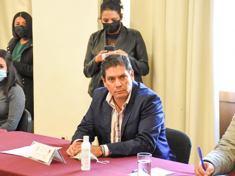 Congreso no sancionará a Ernesto Núñez por faltas