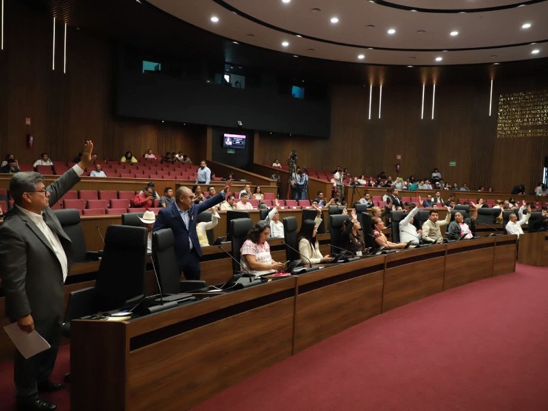 Congreso oaxaqueño da nuevas atribuciones a Comisión Permanente de Migración