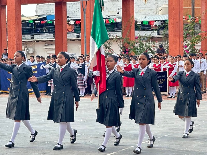 Conmemora Gobierno de Tehuantepec la consumación de la Independencia de México