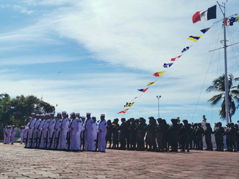 Conmemoración del día de la Armada de México