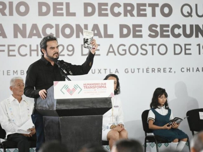 Conmemoran 100 años de la creación del Sistema Nacional de Secundarias