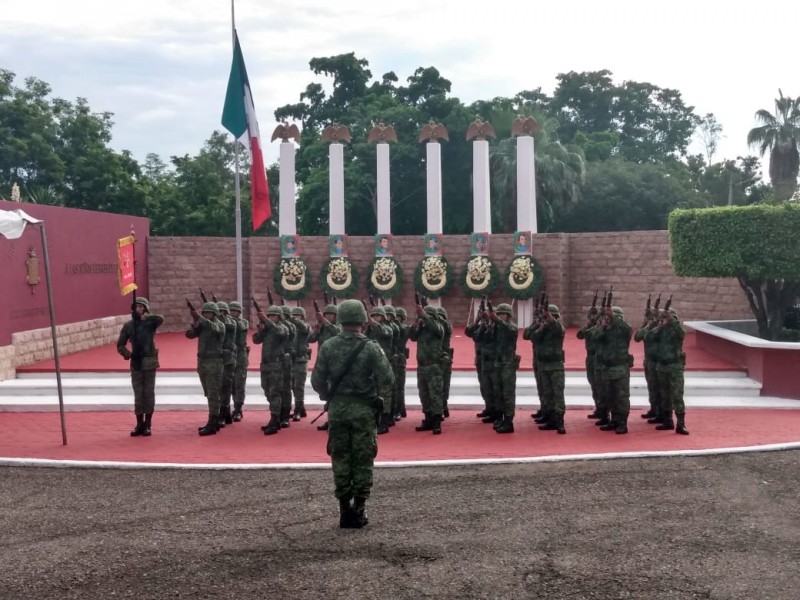 Conmemoran a los Niños Héroes de Chapultepec