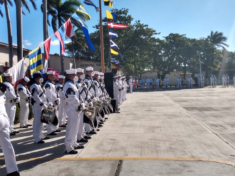 Conmemoran aniversario del Día de la Armada de México