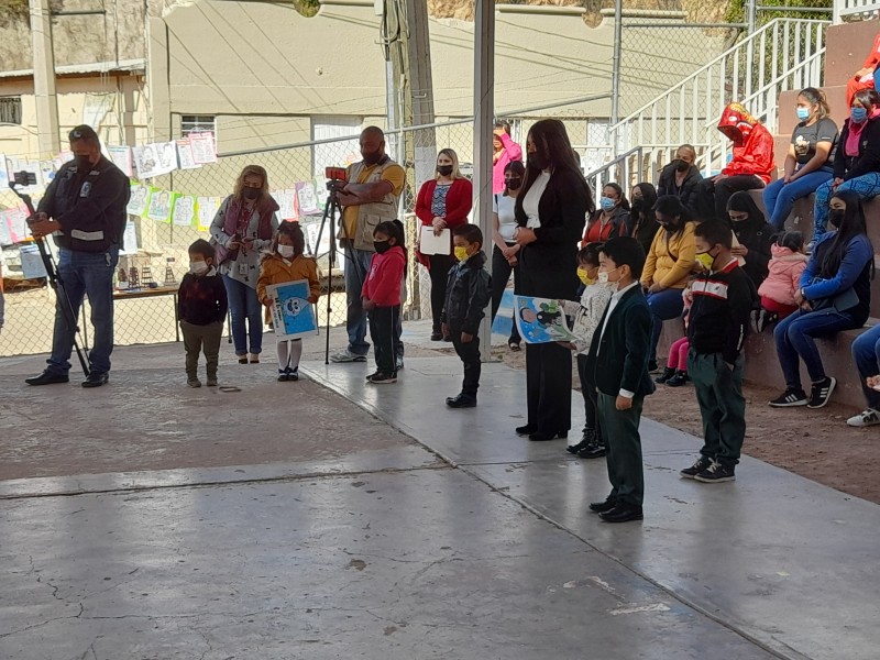 Conmemoran día de expropiación petrolera en jardín de niños