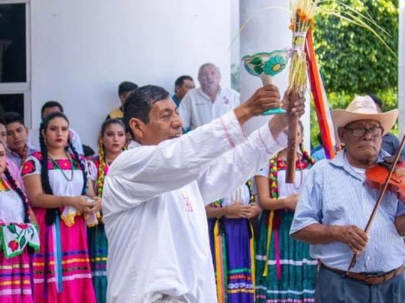 Conmemoran Día de los Pueblos Indígenas en Álamo