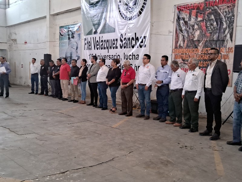 Conmemoran Día del Trabajo