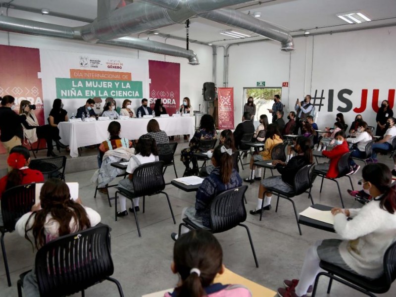 Conmemoran Día Internacional de la Mujer y la Niña Ciencia