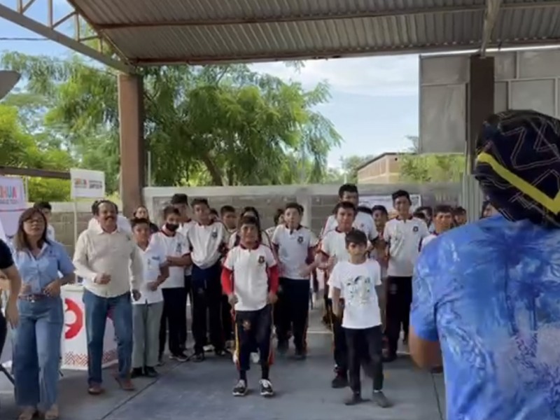 Conmemoran Día Mundial de Salud Mental en Zihuatanejo