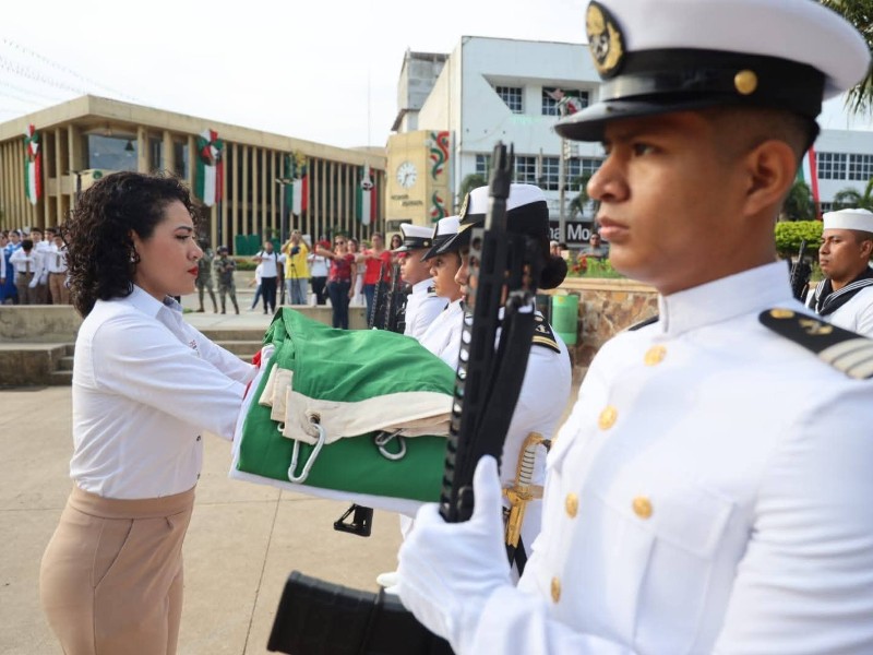 Conmemoran en Salina Cruz la gesta heroica de los Niños Héroes