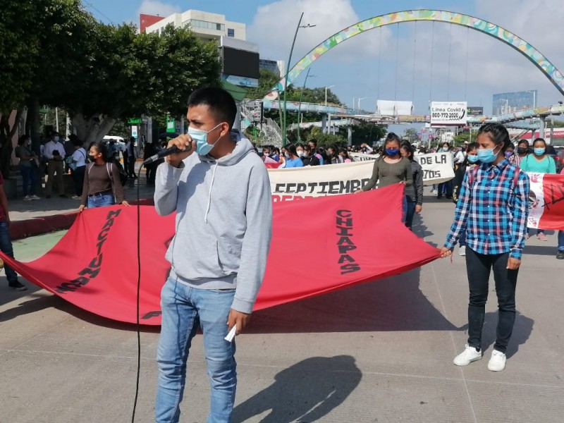 Conmemoran séptimo aniversario de desaparición de normalistas de Ayotzinapa