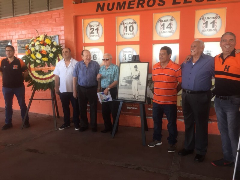 Conmemoran XXI aniversario luctuoso de Héctor Espino
