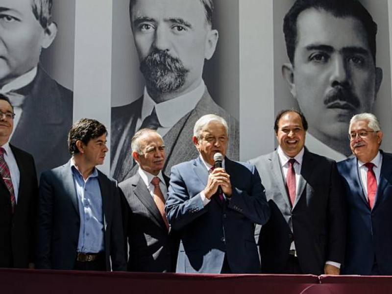 Conoce a los integrantes del equipo de AMLO