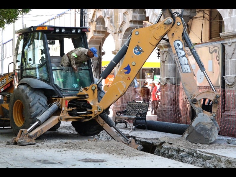 Construcción cerrará 2025 con números a la baja: CMIC