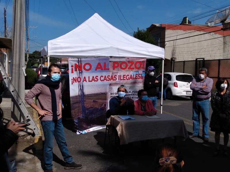 Construcción de pozo pone en peligro casas en Toluca
