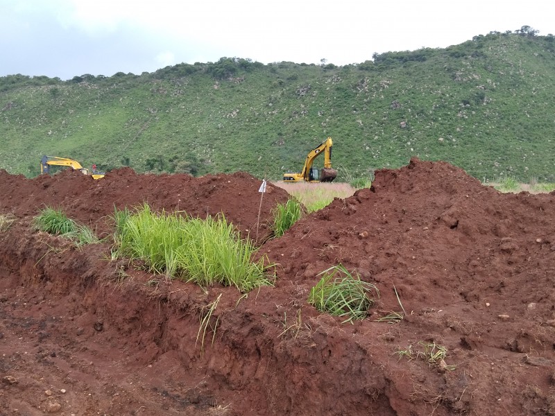 Construyen basurero metropolitano en Tala con licencia de bodega