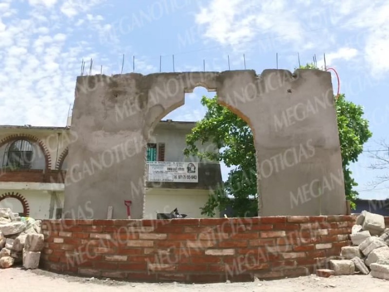 Construyen memorial por terremoto en Tehuantepec