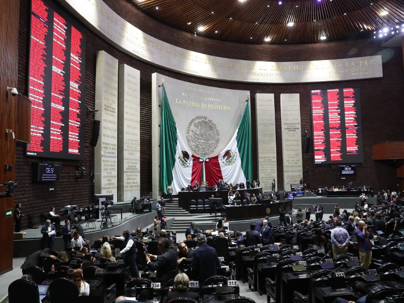 Consuman golpe a la Ley de Amparo