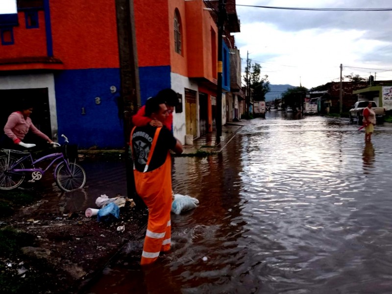 Contemplan instalación de albergues temporales por temporada de lluvias