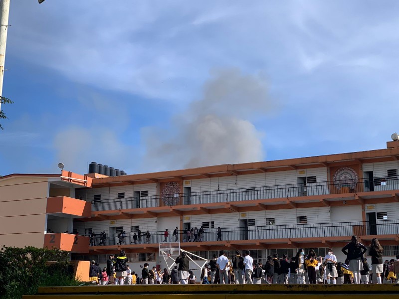 Contienen conato de incendio en la Secundaria Técnica 3