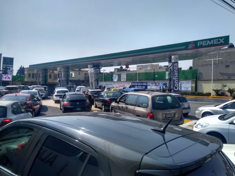 Contingencia en Toluca por falta de gasolina