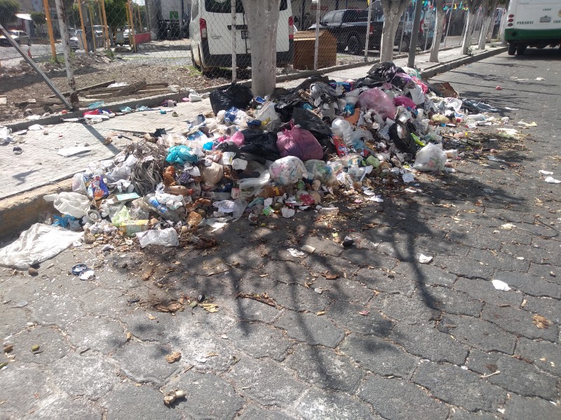 Continúa acumulación  de basura en puntos de la ciudad