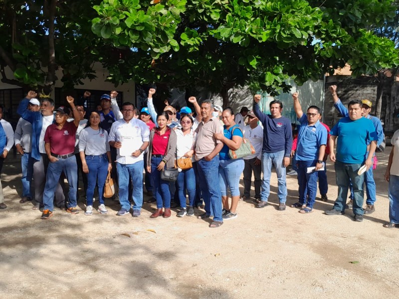Continúa conflicto entre trabajadores del SAPA de Juchitán
