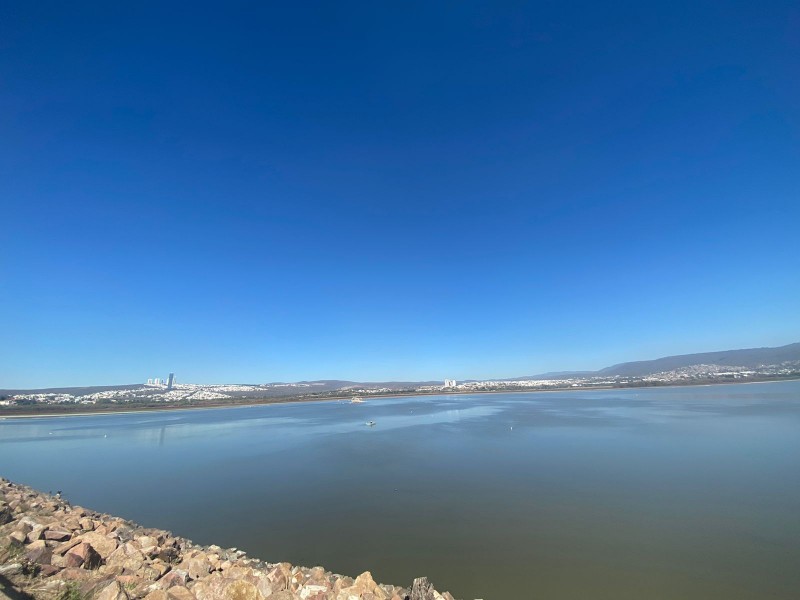 Continúa crisis de agua en presa El Palote