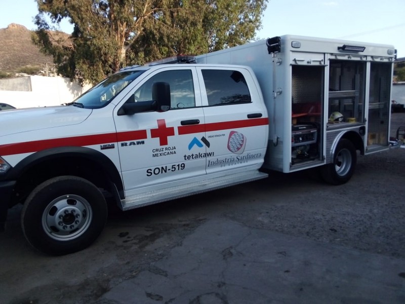 Continúa Cruz Roja recibiendo equipamiento