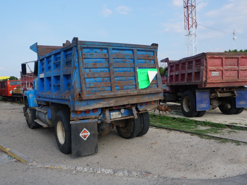 Continua el bloqueo a las vías del ferrocarril en Ixtepec