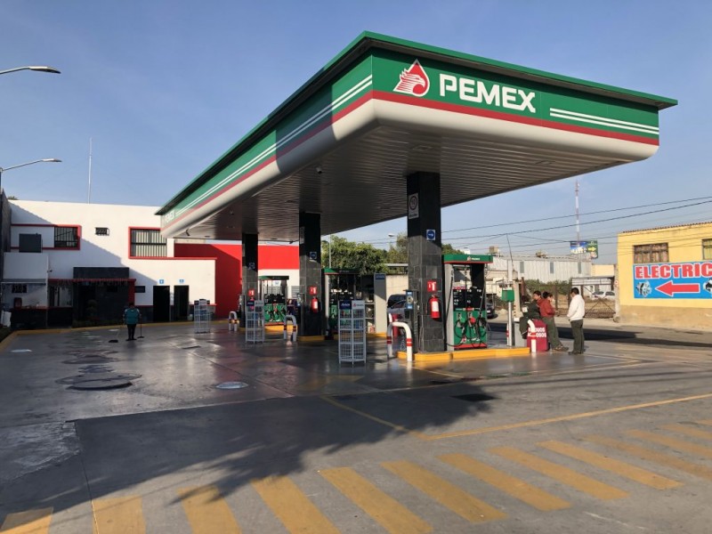 Continúa el desabasto de gasolina en Querétaro