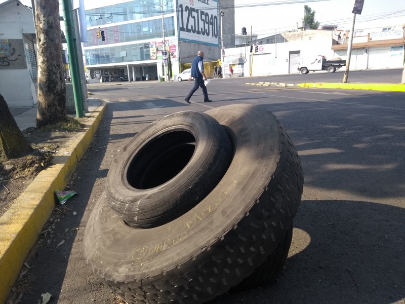 Continúa el robo de coladeras en Toluca