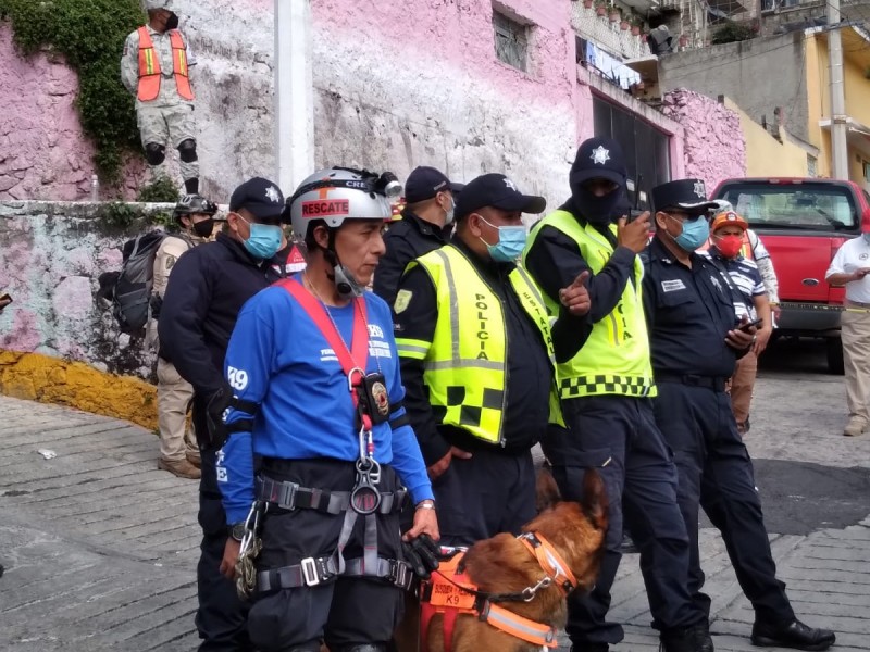 Continúa la búsqueda de personas desaparecidas tras derrumbe en Tlalnepantla