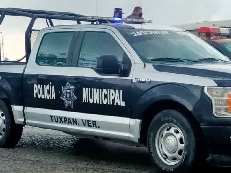 Continúa la contratación de elementos policiales en Tuxpan