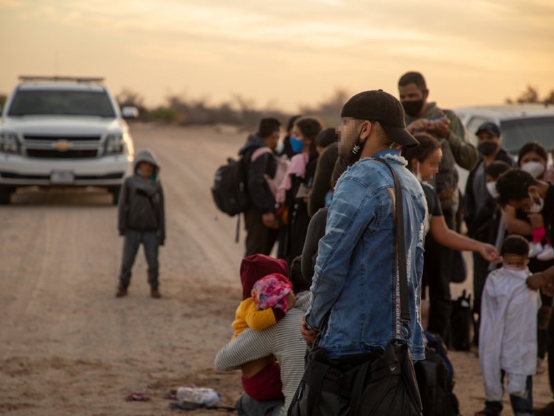 Continúa la detención de migrantes en el sector de Yuma