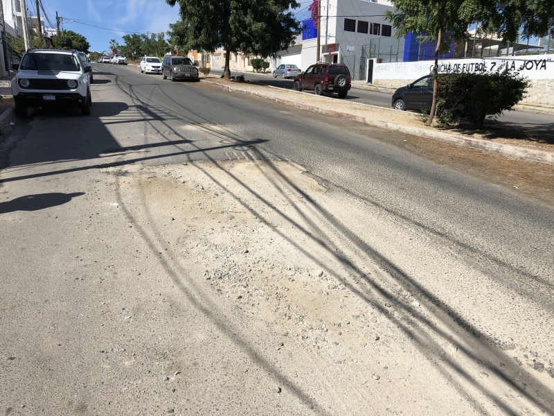 Continúa la problemática de baches en CSL