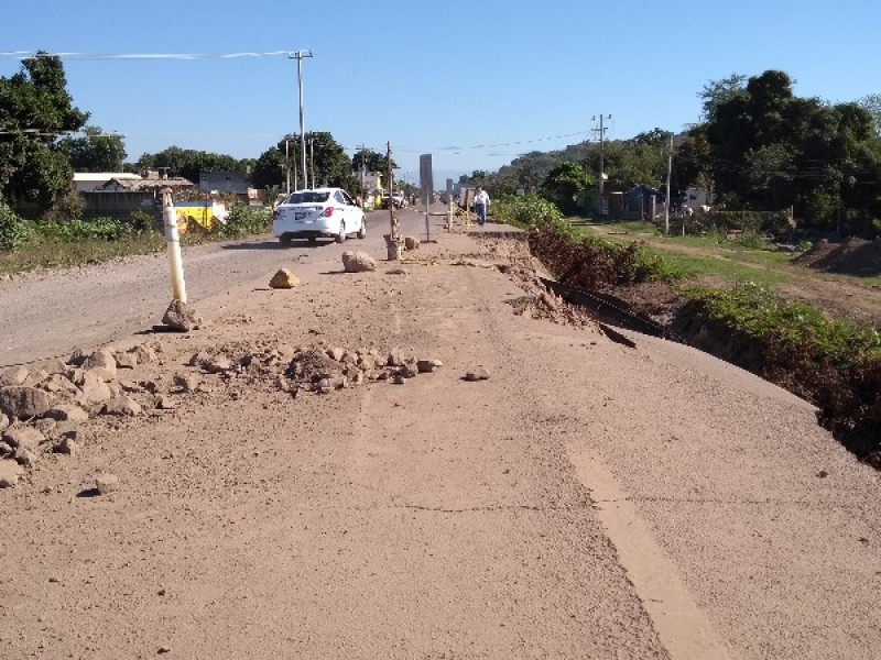 Continúa la reconstrucción del puente Tuxpan Peñas